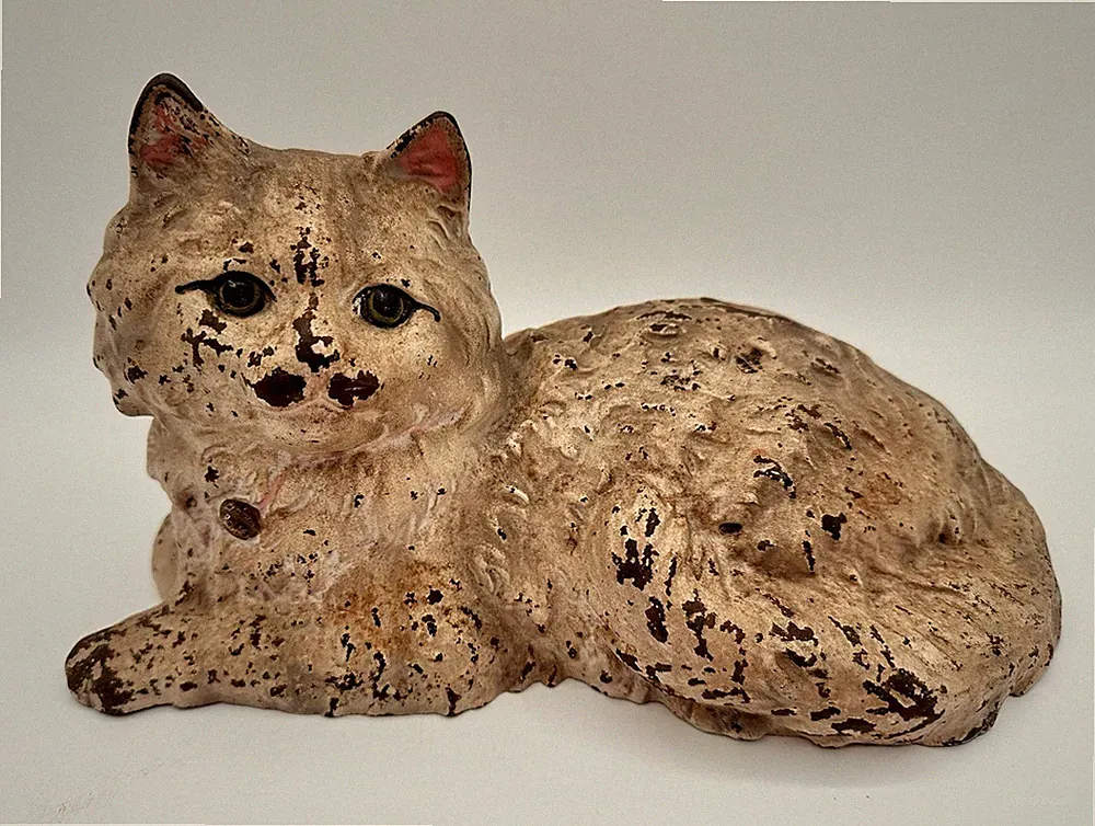 ANTIQUE RECLINING CAT CAST IRON Signed HUBLEY DOORSTOP RARE